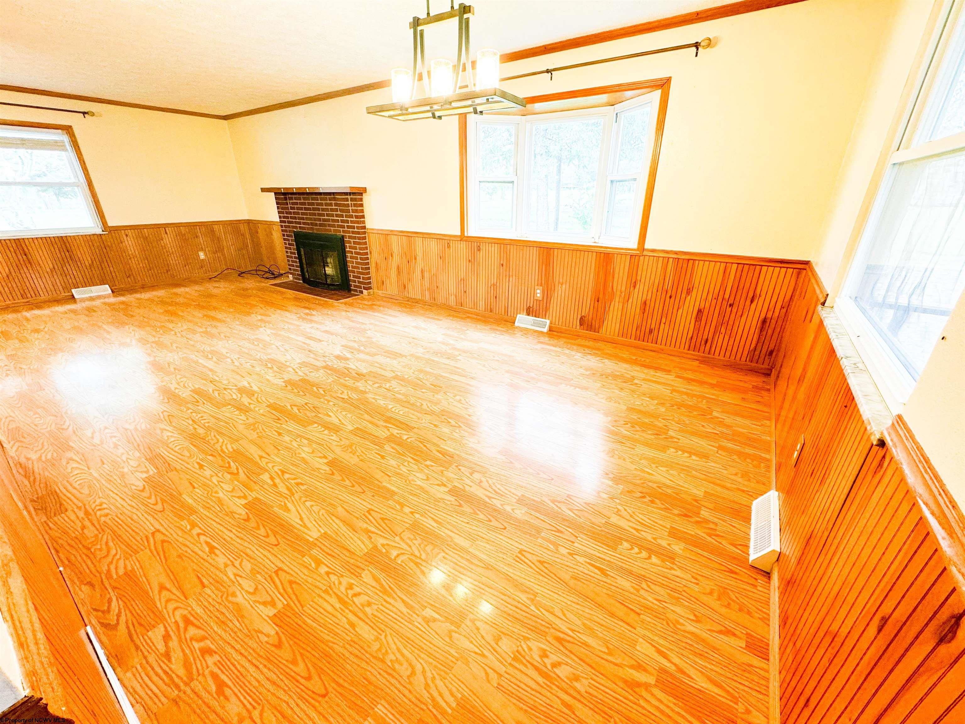 121 Westfield Road Jane Lew, WV 26378 - Photo 7 of 36 Gallery Image 7