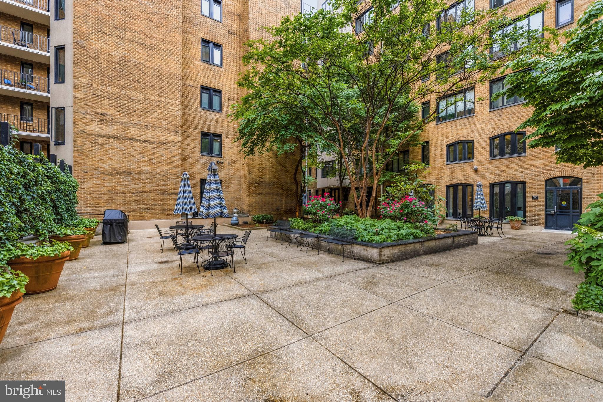 1701 16th Street Northwest, Unit 321 Washington, DC 20009 - Photo 27 of 35