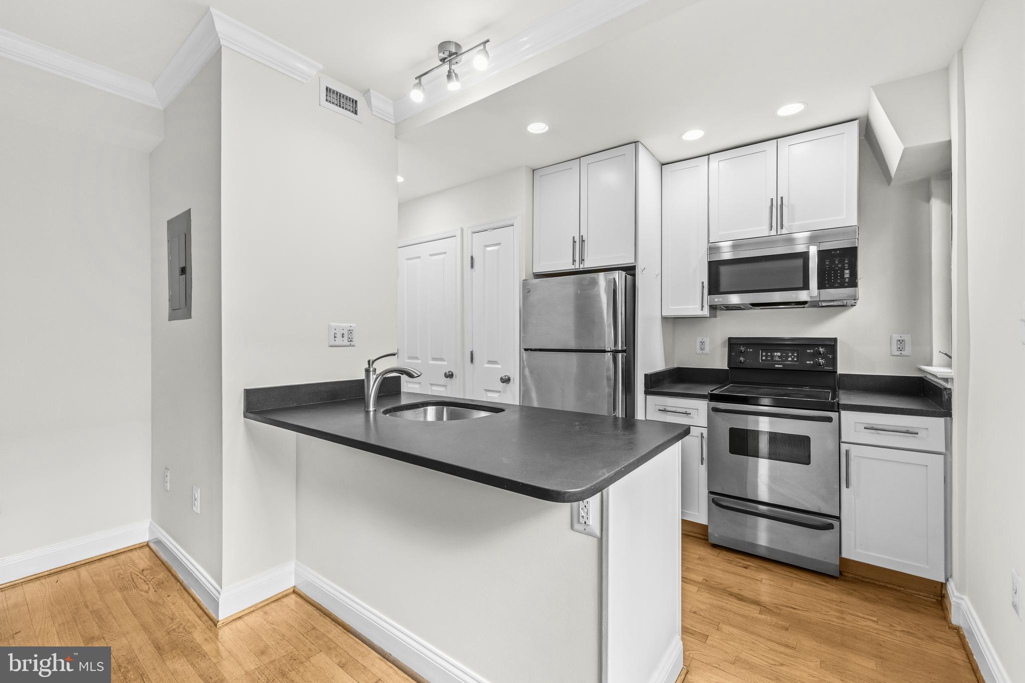 1701 16th Street Northwest, Unit 321 Washington, DC 20009 - Photo 8 of 35