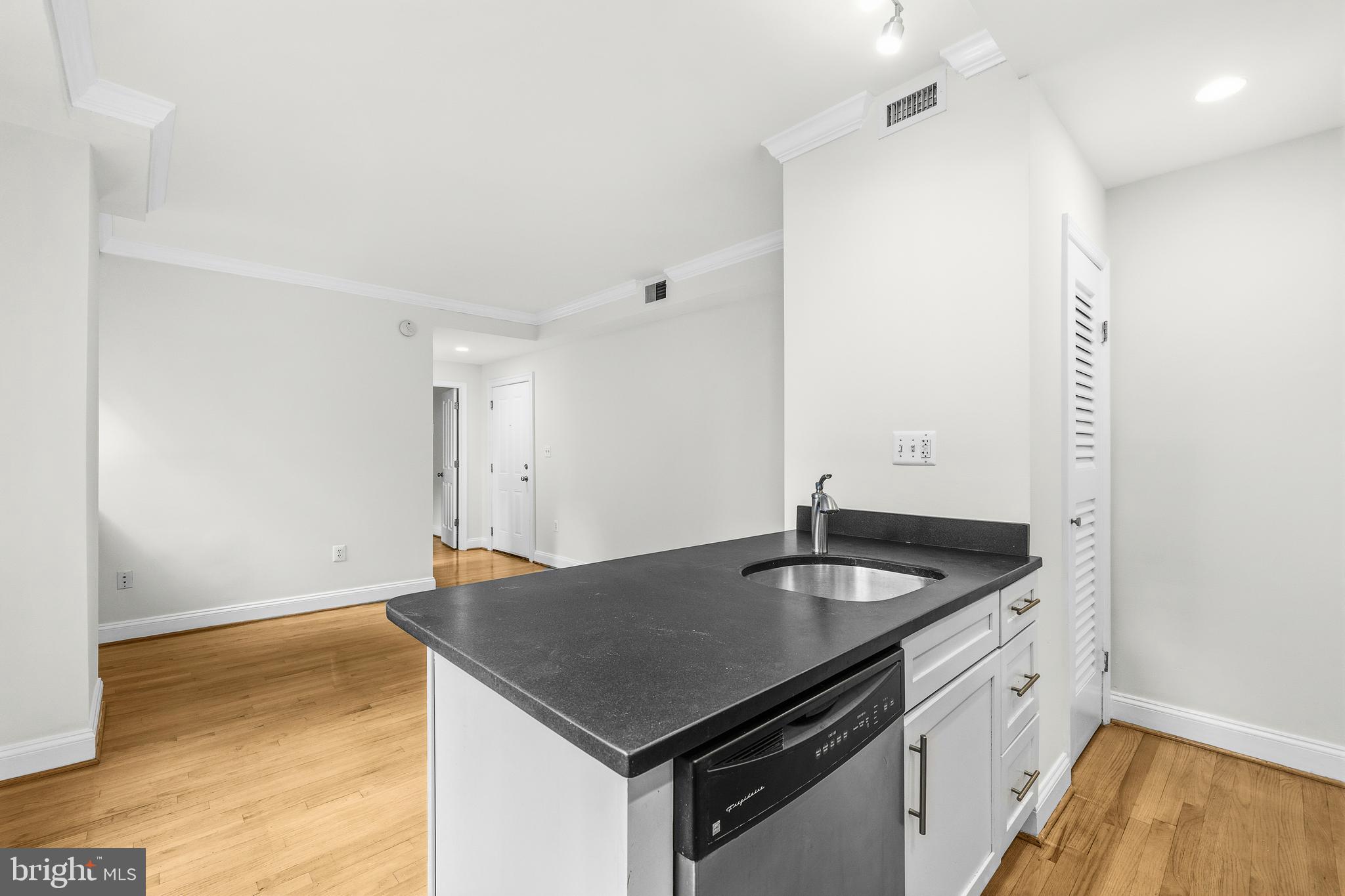 1701 16th Street Northwest, Unit 321 Washington, DC 20009 - Photo 9 of 35