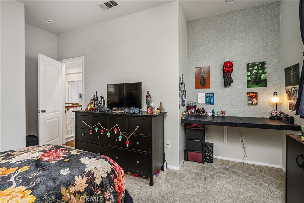25730 Hawthorne Place Stevenson Ranch, CA 91381 - Photo 31 of 41