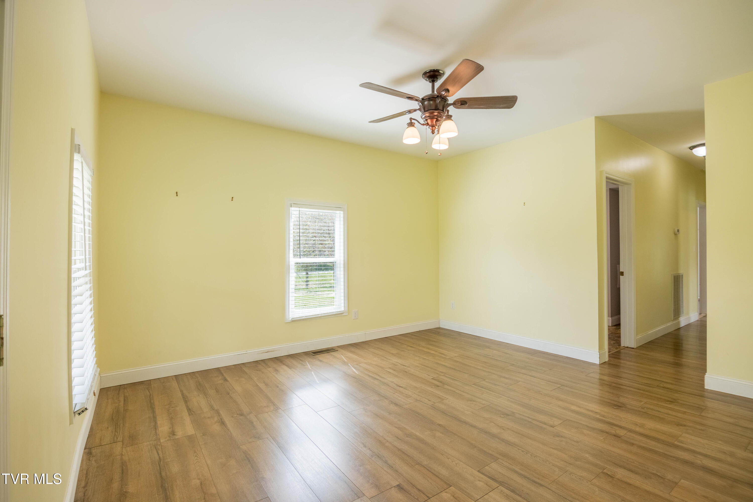 2200 Sunnyside Road Greeneville, TN 37743 - Photo 11 of 36 087A0422-HDR