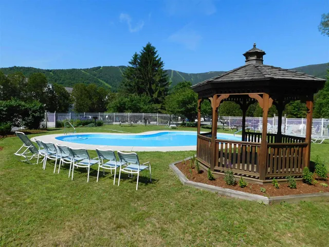 $410,000 | 101 Bridges Circle, Unit BRIDGES 101, Warren, VT 05674