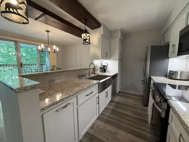 $410,000 | 101 Bridges Circle, Unit BRIDGES 101, Warren, VT 05674