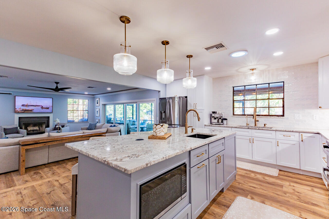 2780 Pomello Road Malabar, FL 32950 - Photo 16 of 79 Kitchen