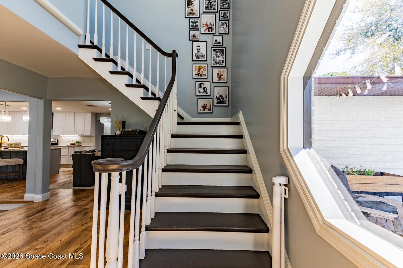 2780 Pomello Road Malabar, FL 32950 - Photo 33 of 79 Stairs