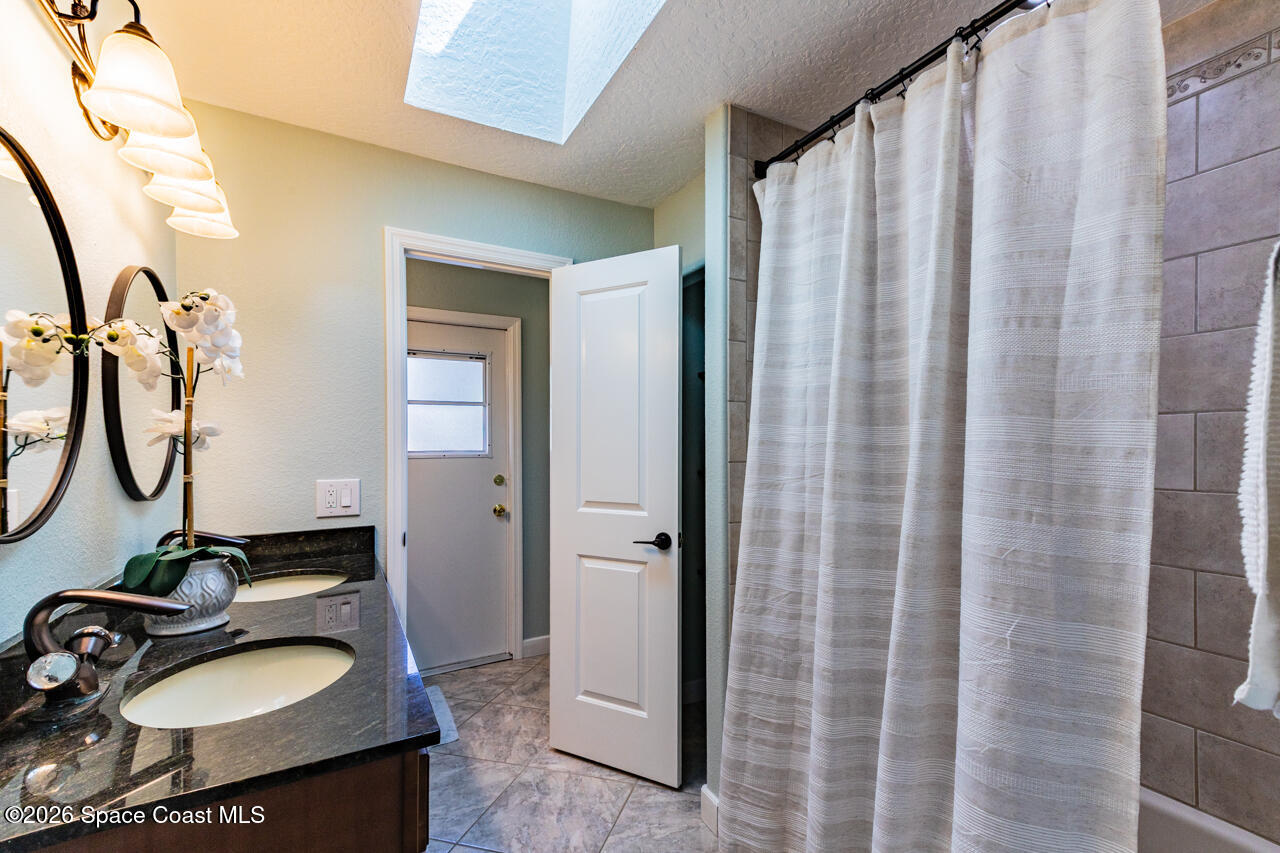 2780 Pomello Road Malabar, FL 32950 - Photo 65 of 79 Spare bath