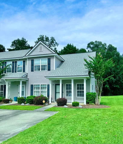 $268,800 | 216 Congaree River Drive, Summerville, SC 29485