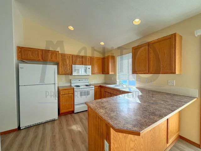 $2,500 | 15921 North Franklin Street, Spokane, WA 99208