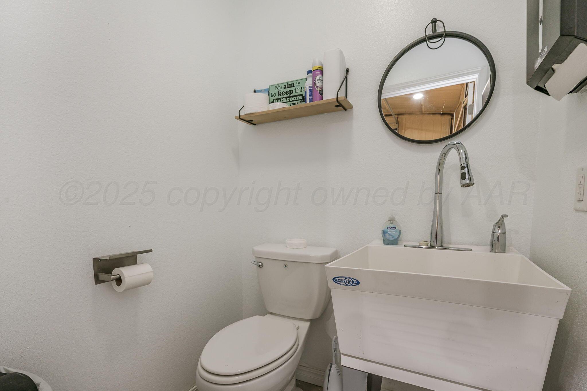 11601 West Rockwell Road Canyon, TX 79015 - Photo 29 of 37 Shop 1/2 Bath