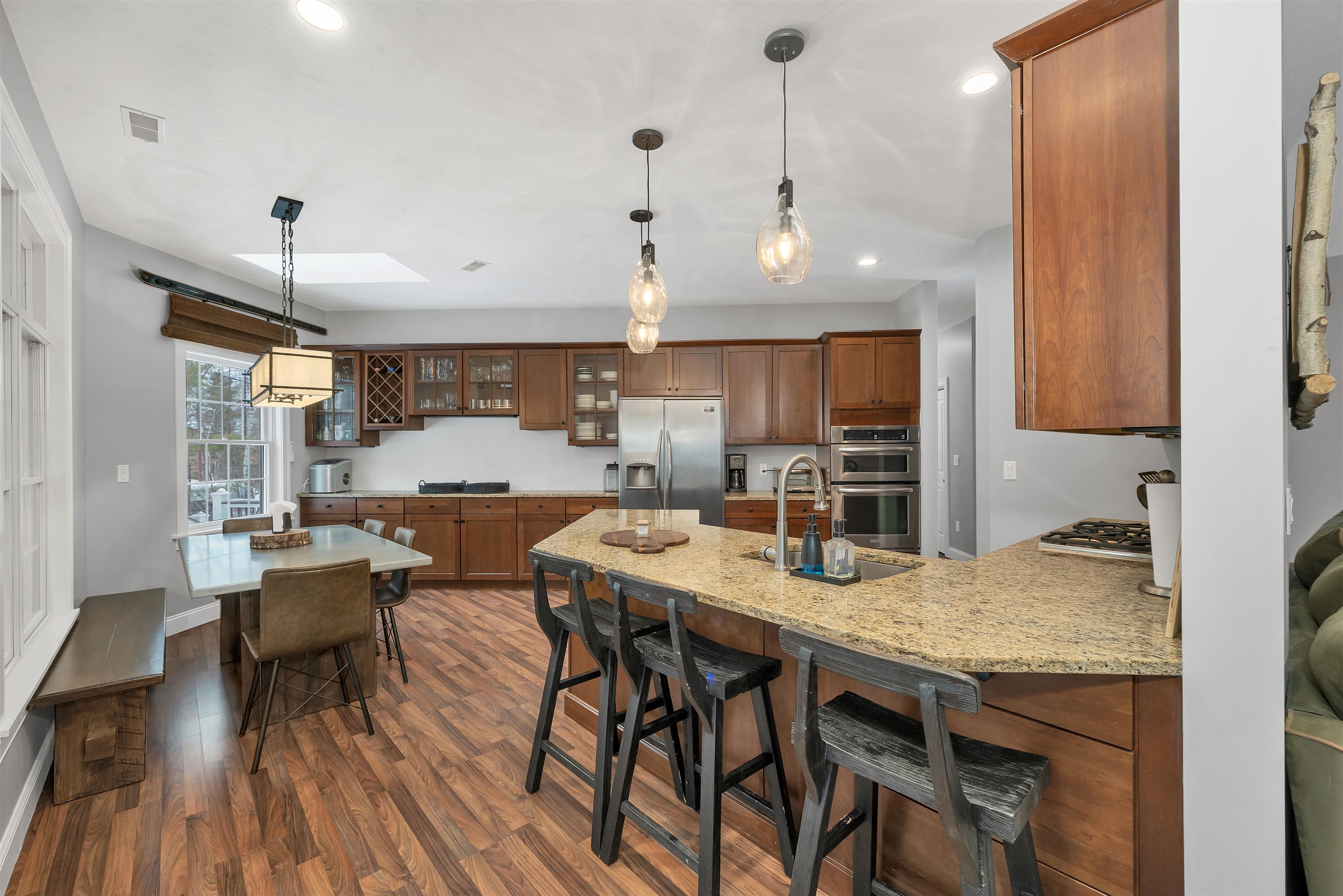 41 Regis Road Laconia, NH 03246 - Photo 1 of 42