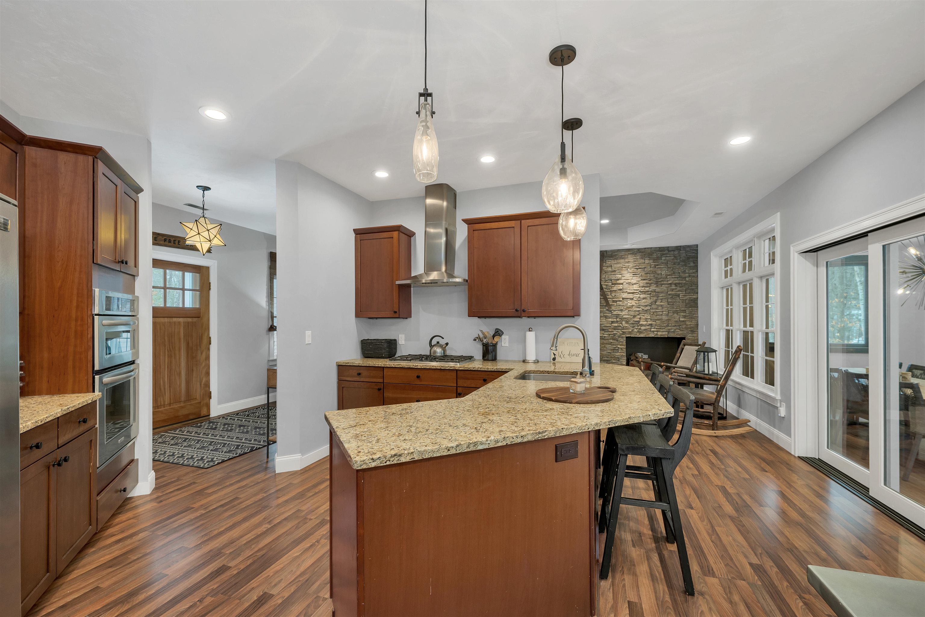 41 Regis Road Laconia, NH 03246 - Photo 2 of 42