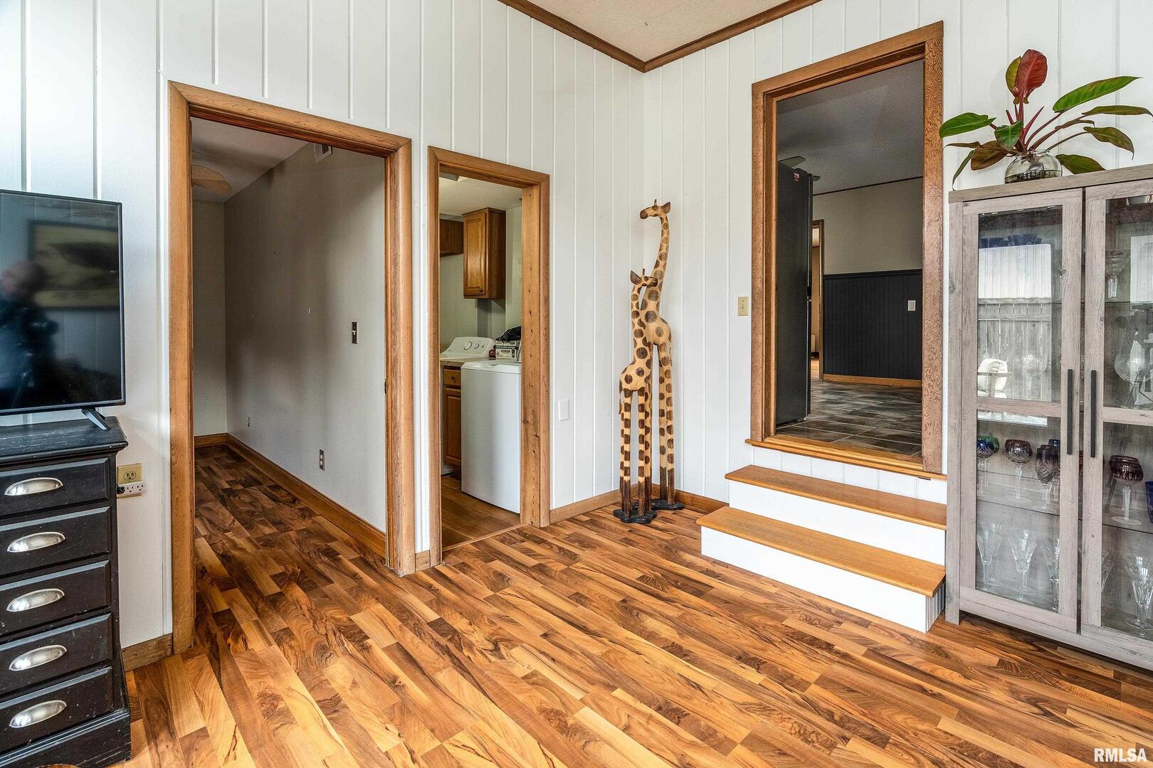 306 South Madison Street Marion, IL 62959 - Photo 27 of 37 a view of a entryway door of the house