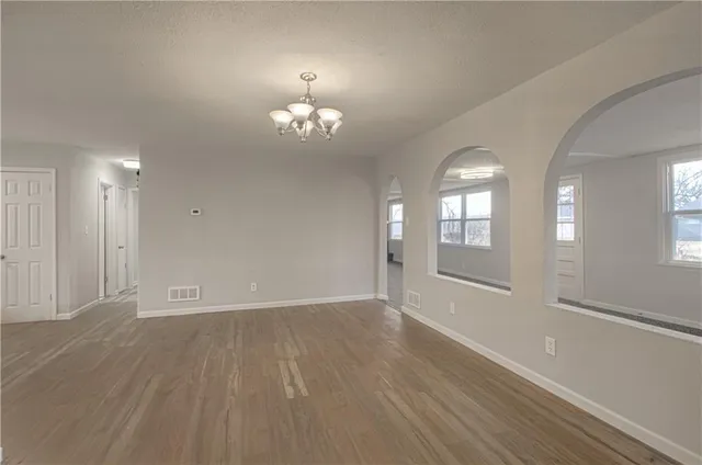 $240,000 | 7304 East 109 Terrace, Kansas City, MO 64134