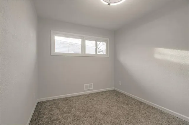 $230,000 | 7304 East 109 Terrace, Kansas City, MO 64134