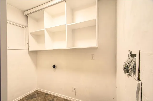 $230,000 | 7304 East 109 Terrace, Kansas City, MO 64134