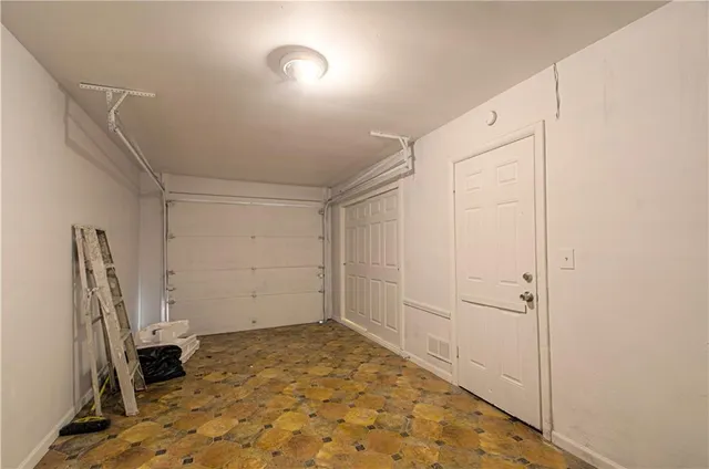 $240,000 | 7304 East 109 Terrace, Kansas City, MO 64134