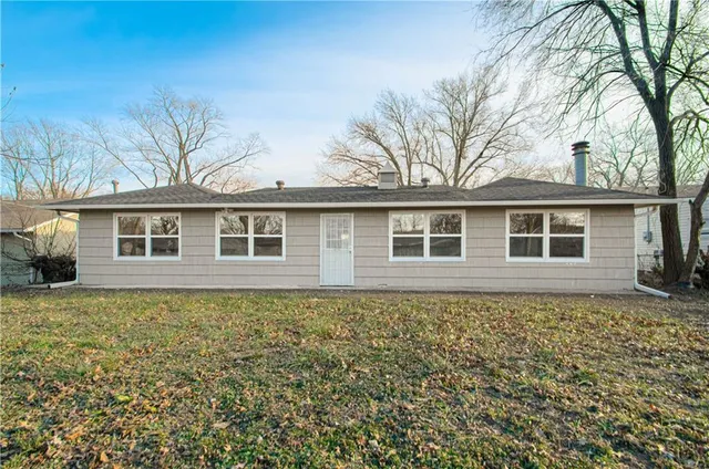 $230,000 | 7304 East 109 Terrace, Kansas City, MO 64134