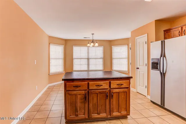 $299,900 | 905 Fairway Pointe Cove East, Hernando, MS 38632