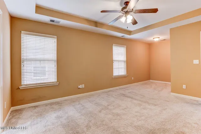 $299,900 | 905 Fairway Pointe Cove East, Hernando, MS 38632