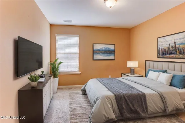 $299,900 | 905 Fairway Pointe Cove East, Hernando, MS 38632