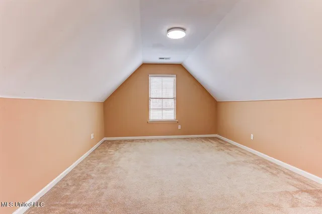 $299,900 | 905 Fairway Pointe Cove East, Hernando, MS 38632