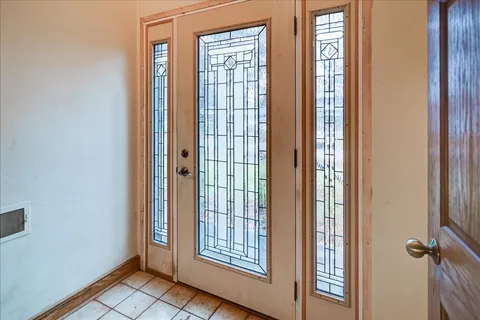 $375,000 | 1910 Lewon Drive, Madison, WI 53711