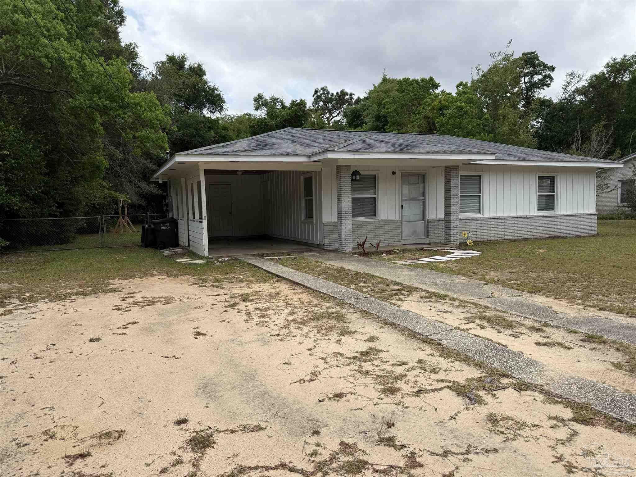 6443 Walnut Street Milton, FL 32570 - Photo 3 of 22