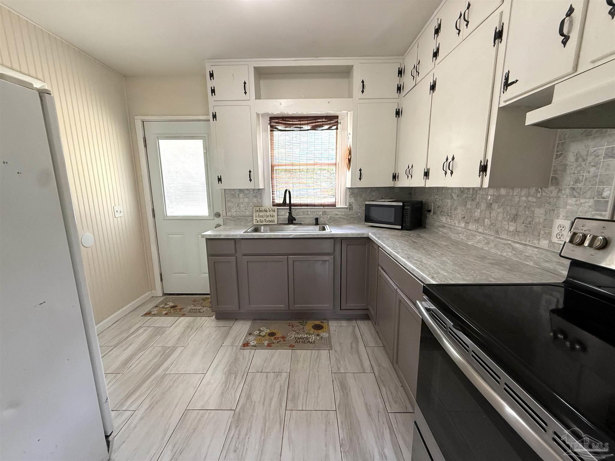6443 Walnut Street Milton, FL 32570 - Photo 8 of 22