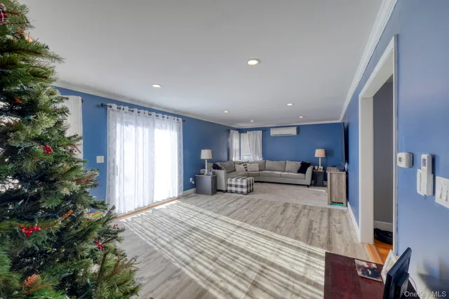 $479,000 | 210 Overlook Road, Poughkeepsie, NY 12603