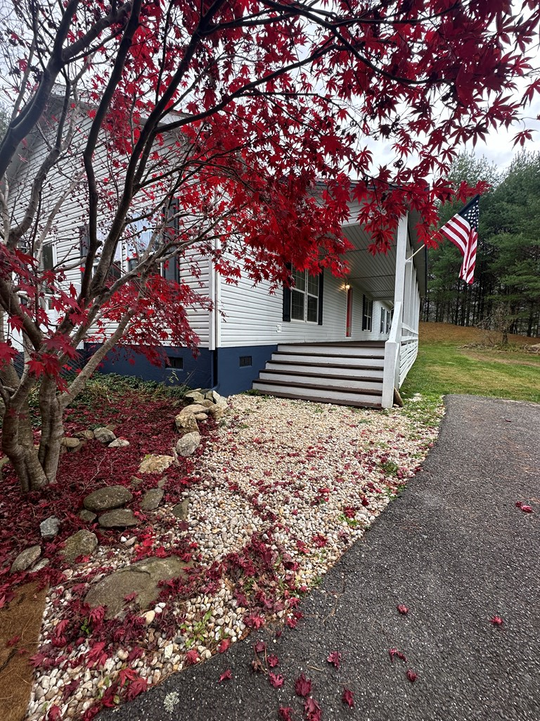 5257 Flat Ridge Road Troutdale, VA 24378 - Photo 26 of 27 Gallery Image 26