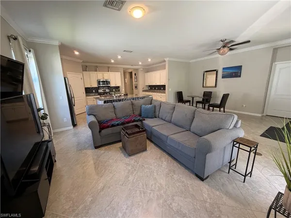 $3,900 | 4284 Raffia Palm Circle, Naples, FL 34119