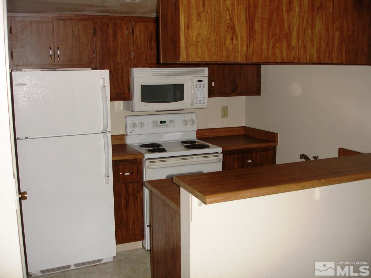 4981 Reggie Road Reno, NV 89502 - Photo 4 of 12 Photo 4