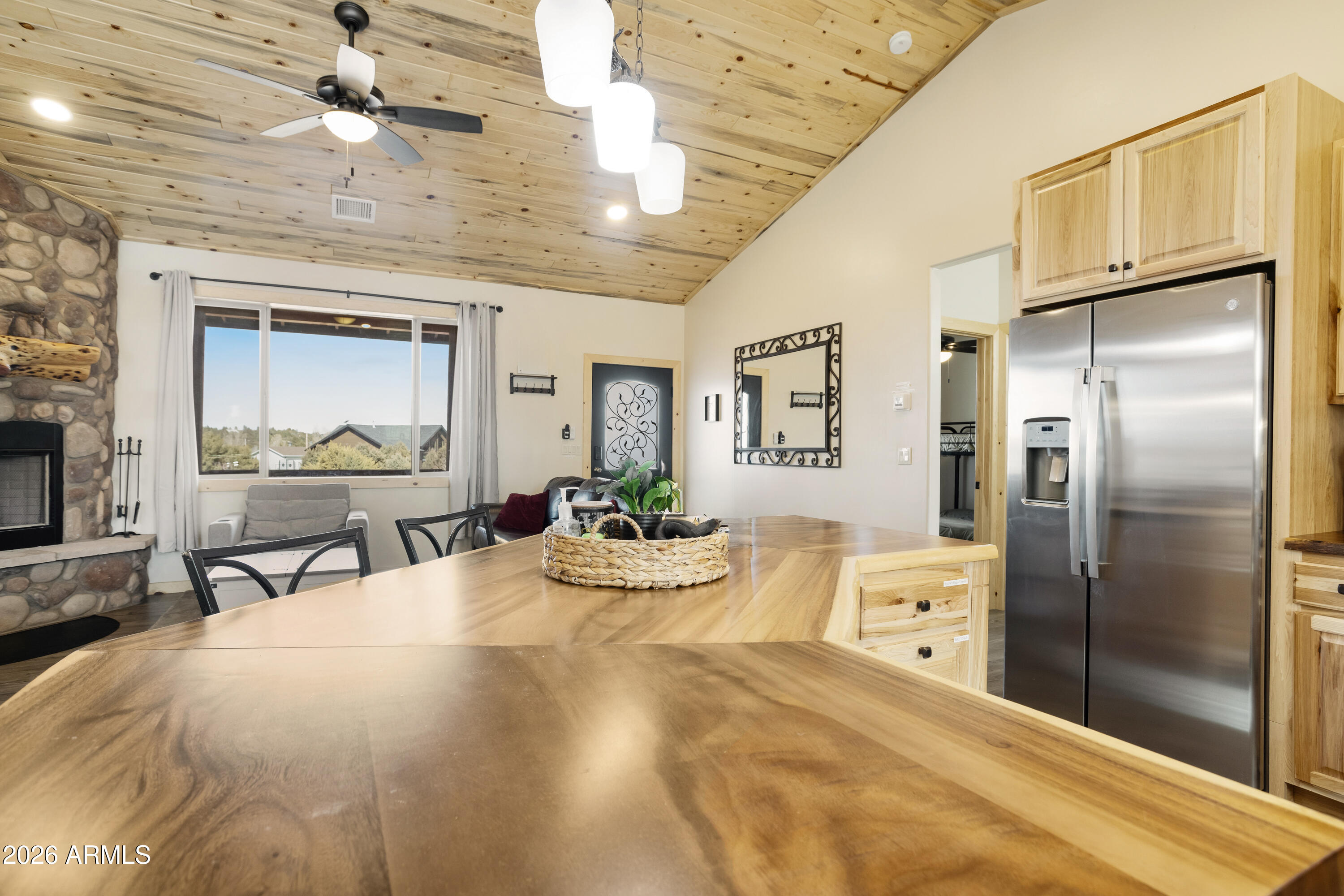 2718 Church Lane Overgaard, AZ 85933 - Photo 15 of 50 kitchen_5