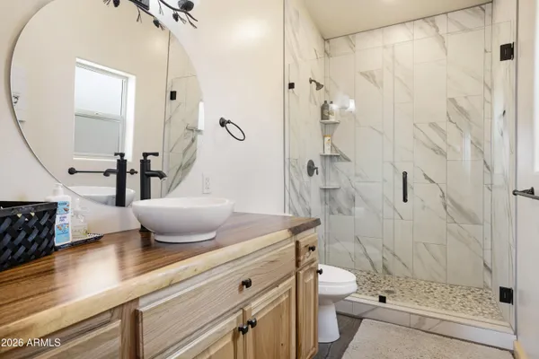 $425,000 | 2718 Church Lane, Overgaard, AZ 85933