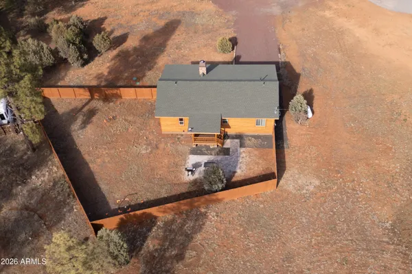 $425,000 | 2718 Church Lane, Overgaard, AZ 85933