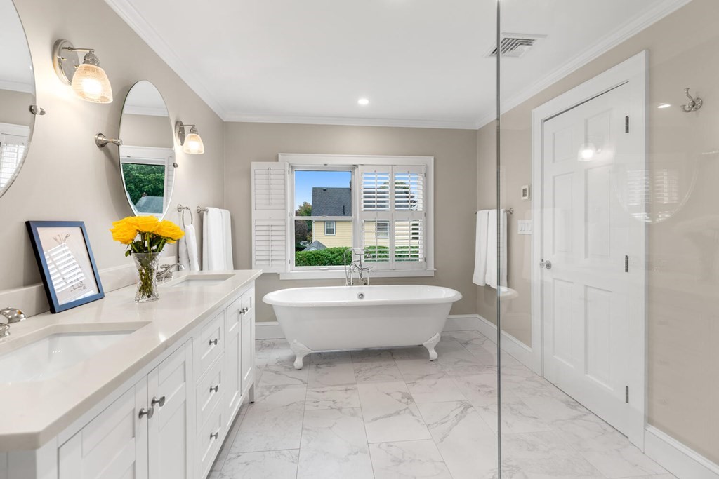 87 Whitney Road Medford, MA 02155 - Photo 25 of 42 Gallery Image 25