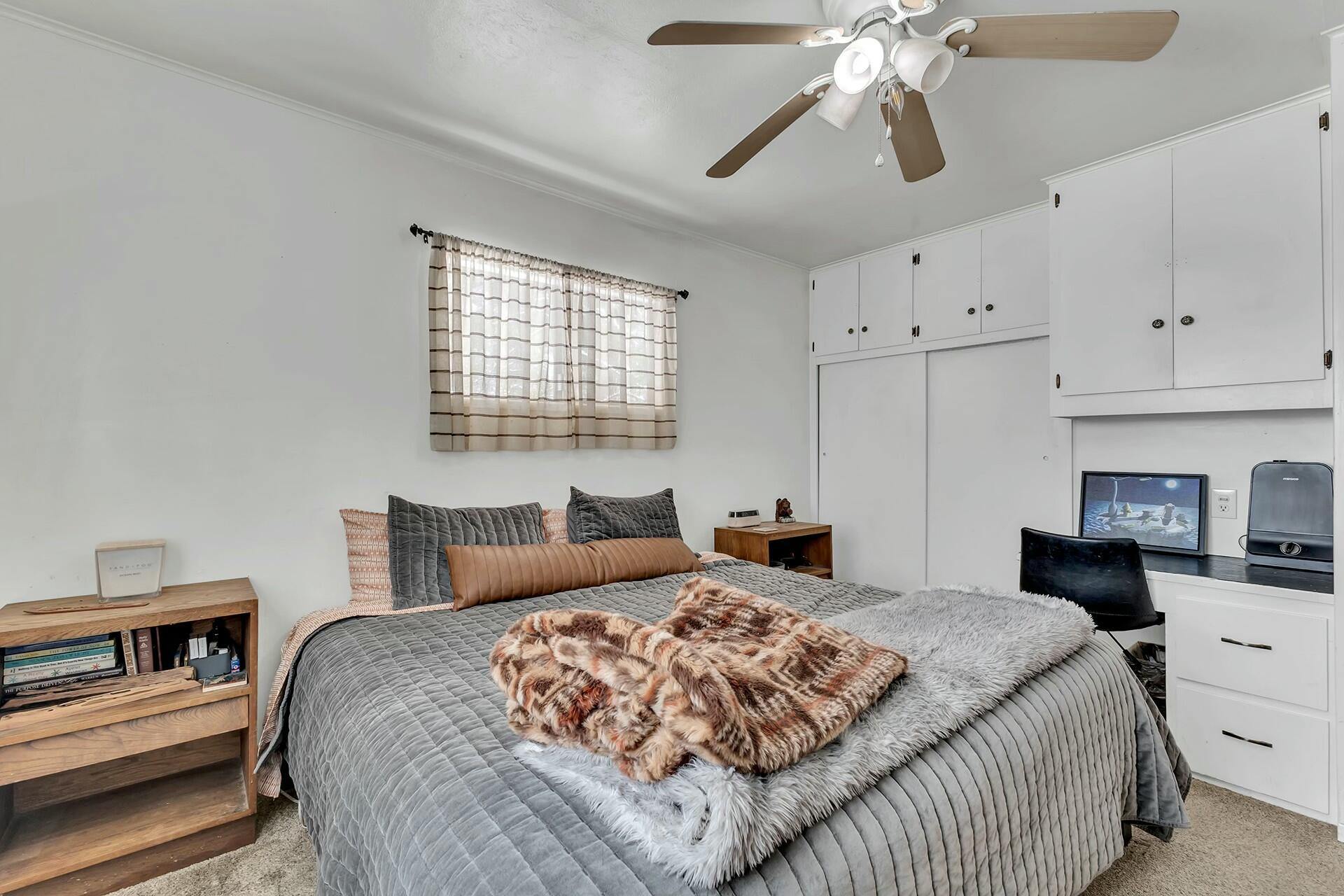 52660 Sylvan Way Idyllwild, CA 92549 - Photo 23 of 25 a bedroom with a bed and dresser