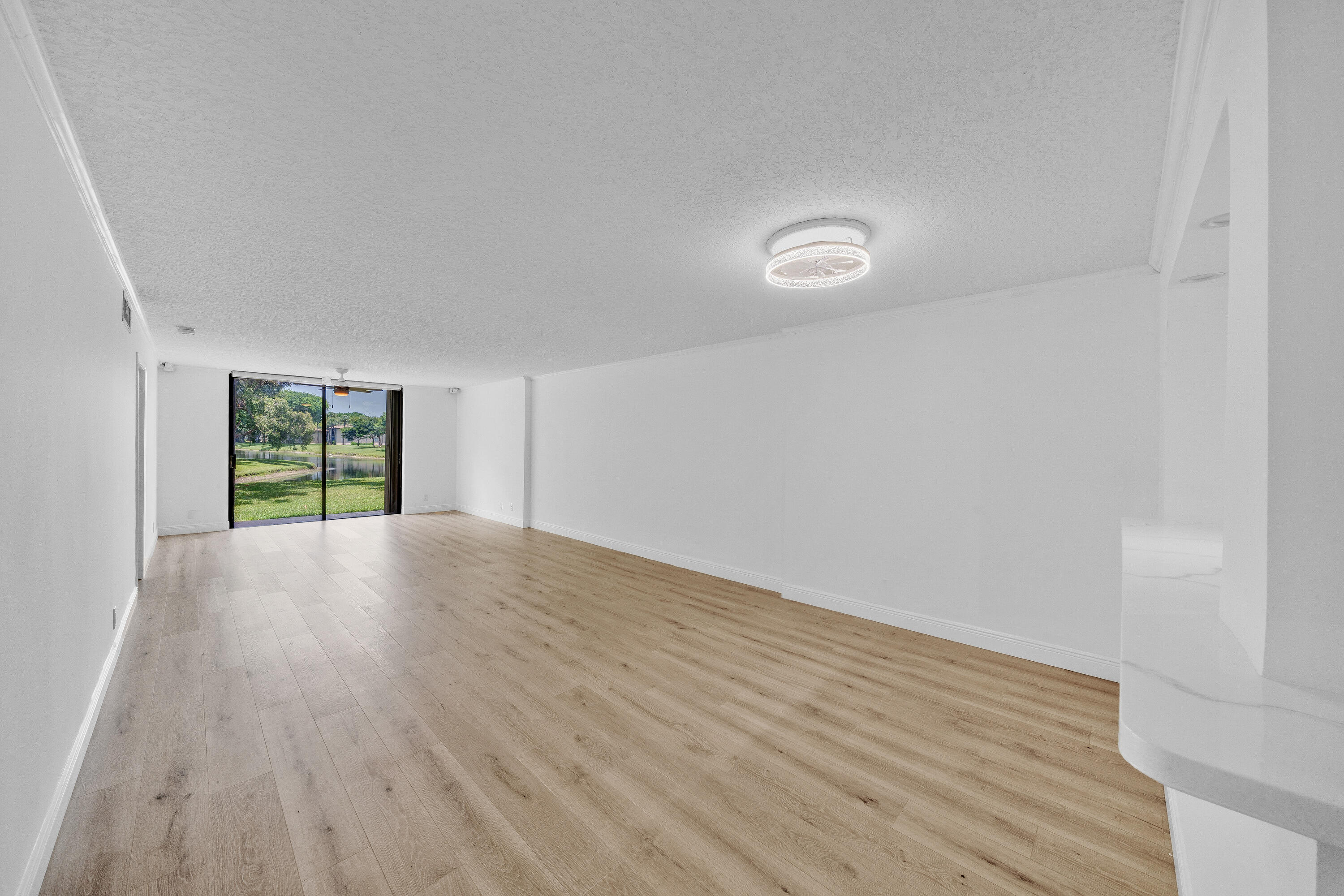 15075 Witney Road, Unit 108 Delray Beach, FL 33484 - Photo 15 of 76 5 Dining Area (2)