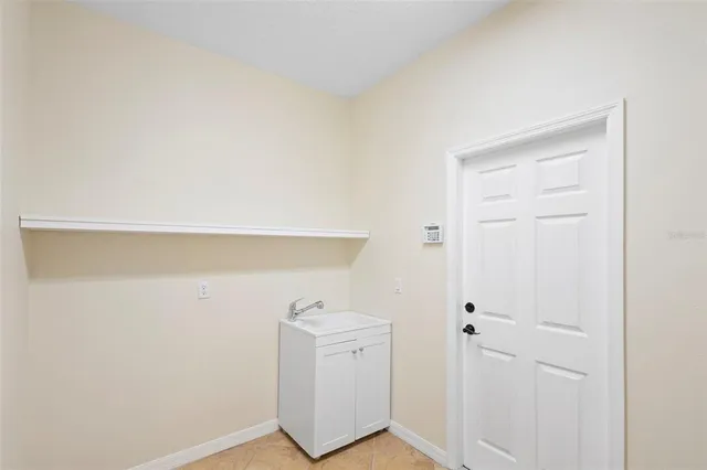 a view of a room with an empty space