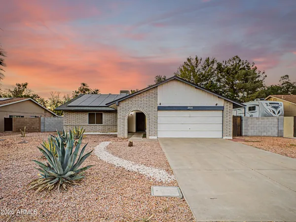 $399,900 | 2956 West Sandra Terrace, Phoenix, AZ 85053