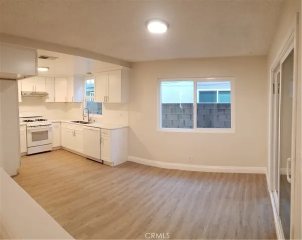 $2,150 | 2042 Evergreen Street, Unit 2042, La Verne, CA 91750