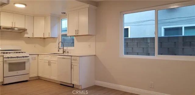 $2,150 | 2042 Evergreen Street, Unit 2042, La Verne, CA 91750