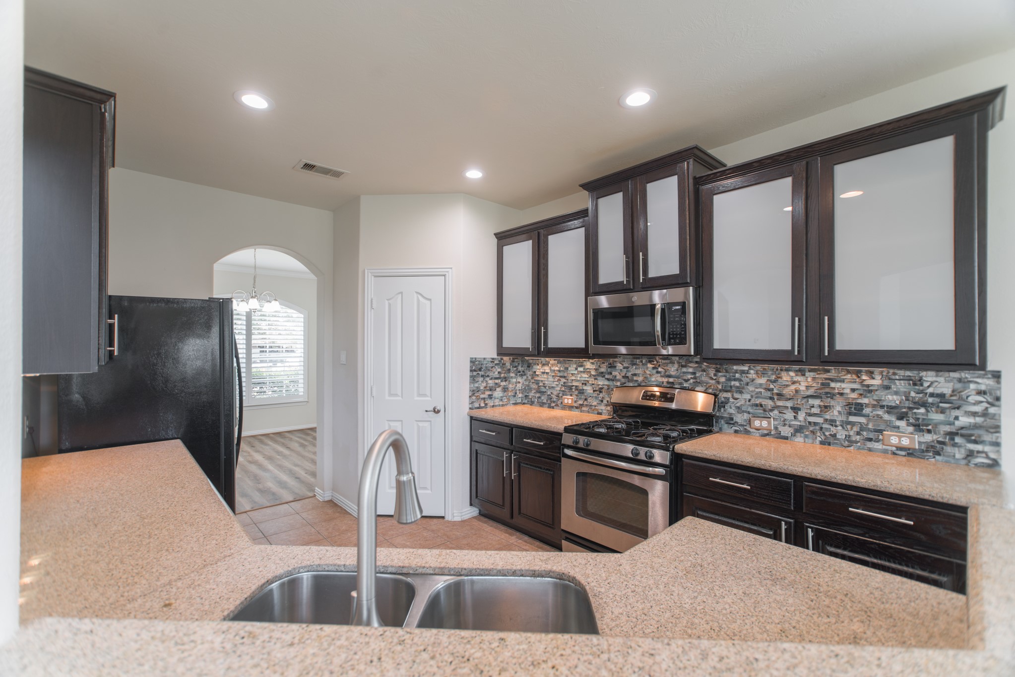 25618 Crisp Spring Lane Spring, TX 77373 - Photo 16 of 46