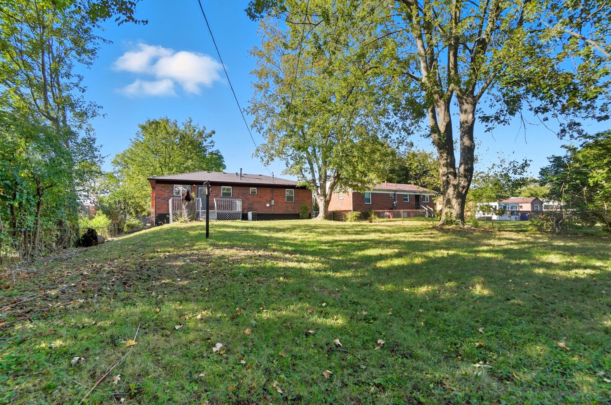 1782 Newfield Road Columbus, OH 43209 - Photo 49 of 49 051
