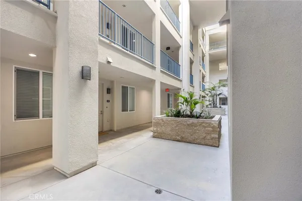 a view of an entryway of a house