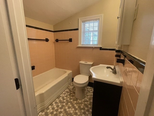 117 Hazardville Road Longmeadow, MA 01106 - Photo 12 of 20