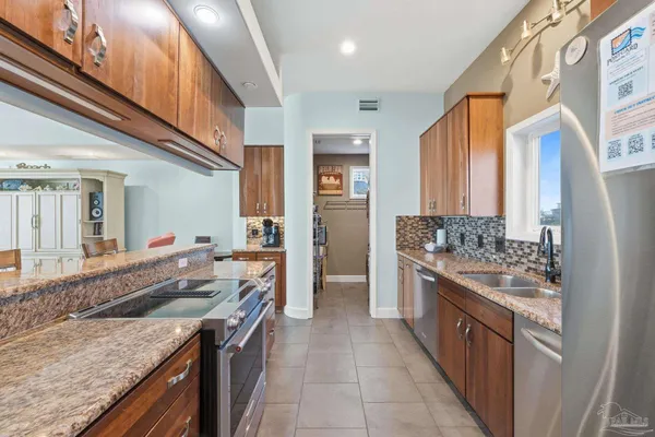 $4,599,000 | 110 Ariola Drive, Pensacola Beach, FL 32561