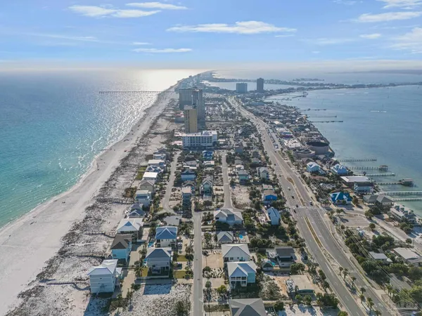 $4,599,000 | 110 Ariola Drive, Pensacola Beach, FL 32561