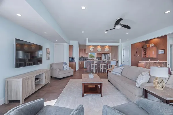 $4,599,000 | 110 Ariola Drive, Pensacola Beach, FL 32561